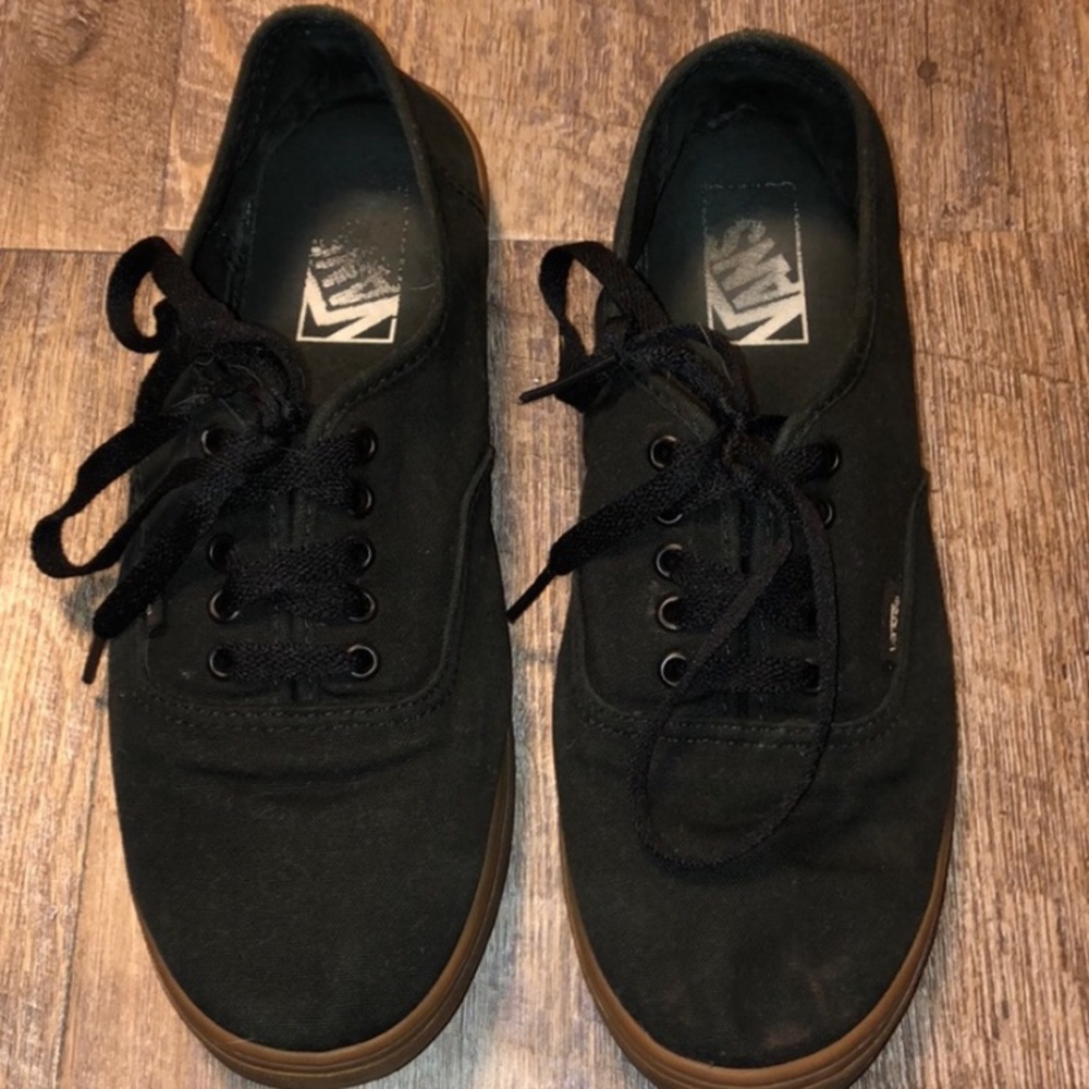 Black Vans size 9